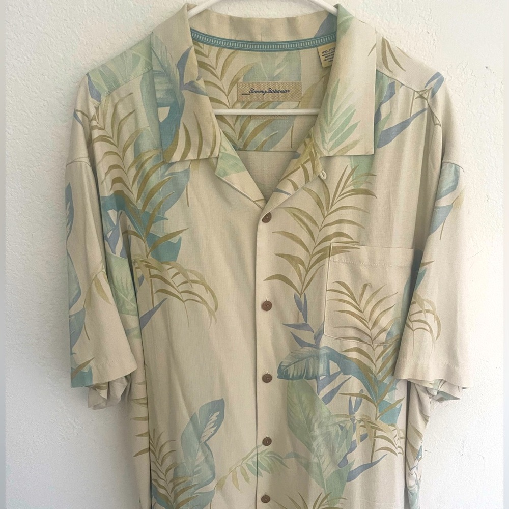Men’s Tommy Bahama Original Fit Silk Hawaiian Shirt- Size XXL